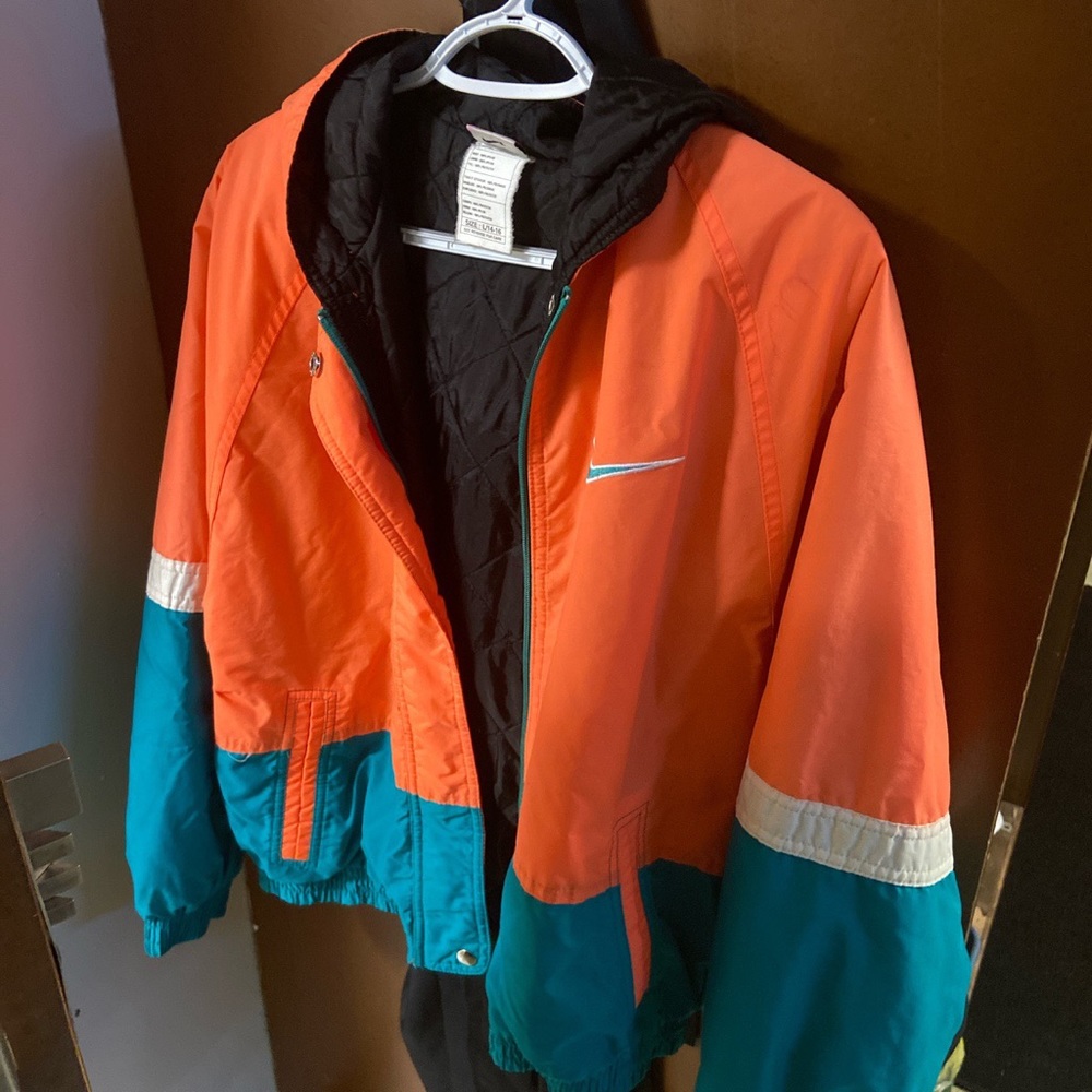 vintage nike windbreaker